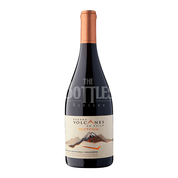 Bodega Volcanes Tectonia Red Blend